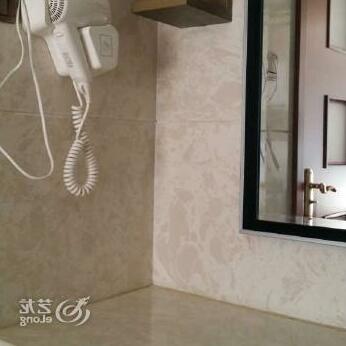 Huaqiao Business Hotel Railway Station - Photo4
