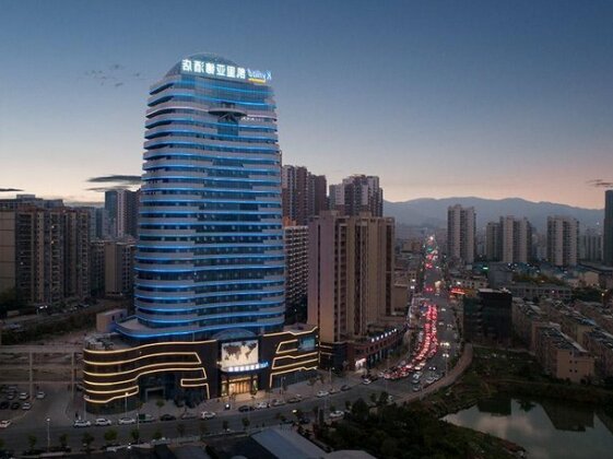 Kyriad Marvelous Hotel Heyuan Xinhe International
