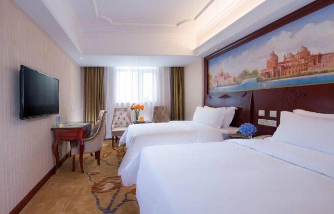 Vienna Hotel Guangdong Heyuan Shili Dongan