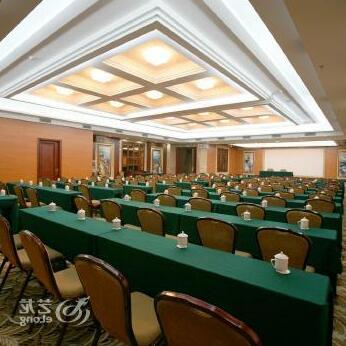 Xinjiang Hotel Heyuan - Photo3