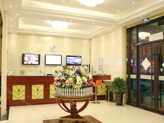 GreenTree Inn ShanDong HeZe MuDan Road Bus Terminal Station Express Hotel - Photo3