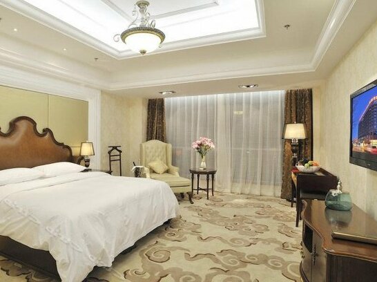 Chun Xue Four Seasons Hotel - Photo5
