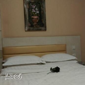 Jinyi Business Hotel - Photo4