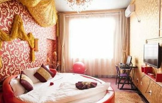 Ruijia 100 Business Hotel - Photo2