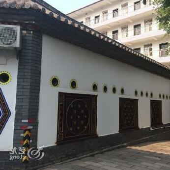 Sanlong Hotel in Kaiyuan City - Photo3