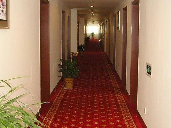 Dongrun Hotel - Photo2