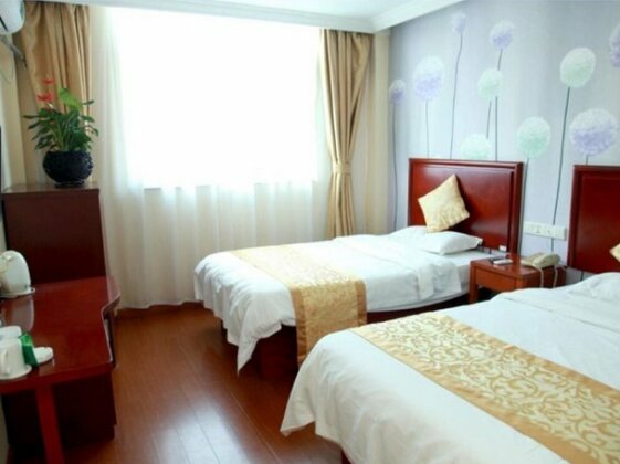 GreenTree Inn JiangSu HuaiAn QingPu District Huaihainan Road Express Hotel
