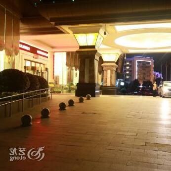 Jinhu Hongyuan International Hotel - Photo2