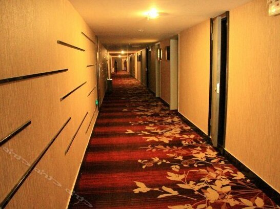 Tiyu Theme Hotel - Photo4