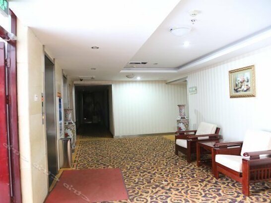 Golden Sunshine International Hotel - Photo2