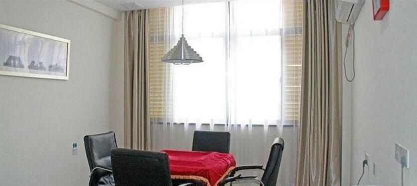 Huaibei Nuowei Holiday Inn - Photo4
