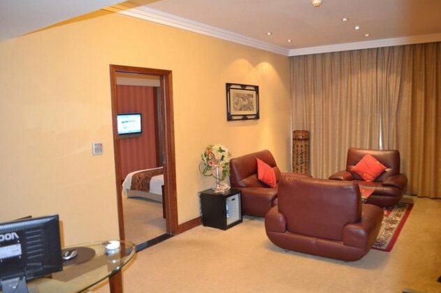 Celeb International Hotel - Photo3