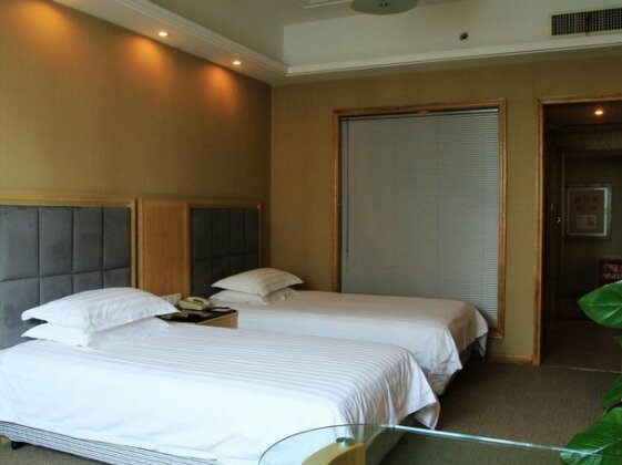 Huangmei Royal Hotel - Photo5
