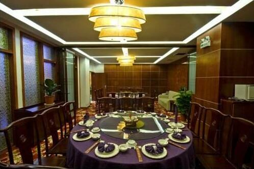 Huangshan Baiyun Hotel - Photo4