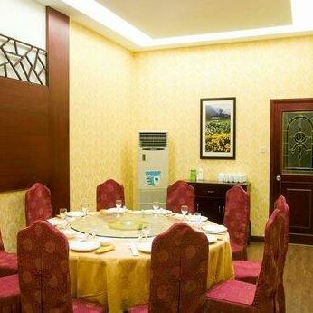 Oriental Holiday Hotel Huangshan - Photo4