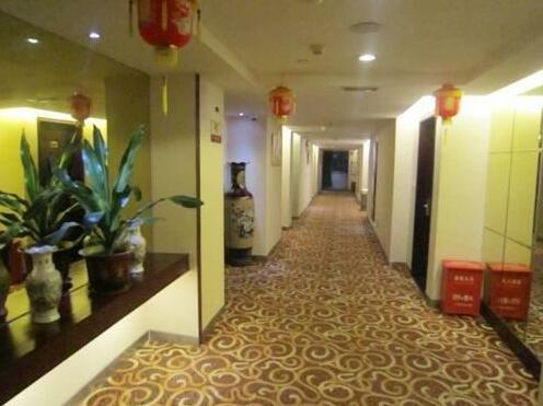 Huizhou Shun Feng Business Hotel - Photo3
