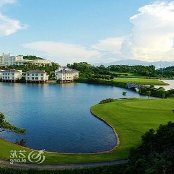 Lakefront Golf Club and Resort - Photo2