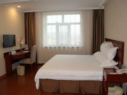 GreenTree Inn Manzhouli Erdao street Express Hotel - Photo4