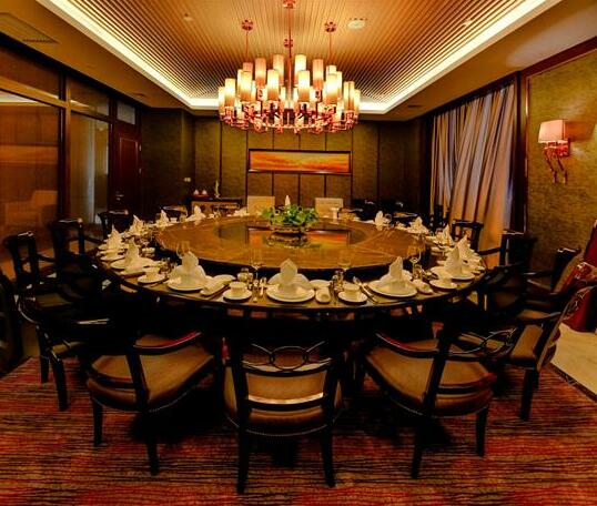 Spring Theme Hotel - Photo5