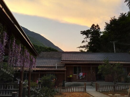 Huajian Zhuju Hostel - Photo2