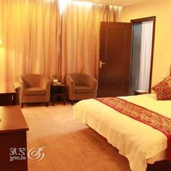 Luqiu Holiday Hotel - Photo2