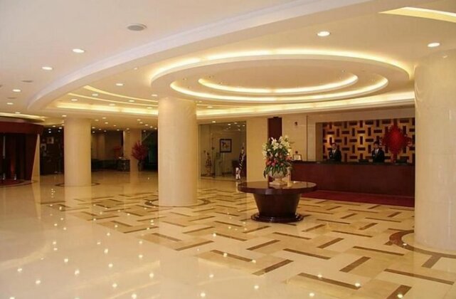 Rising International City Hotel Huzhou - Photo4