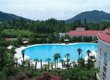 Sunny Holiday Resort