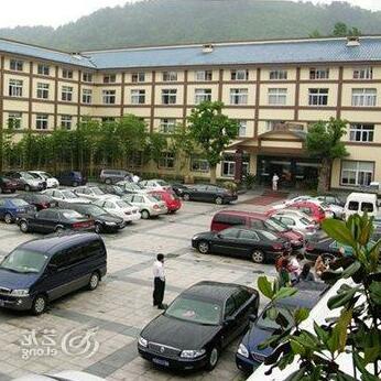 ZhongNan Resort Hotel