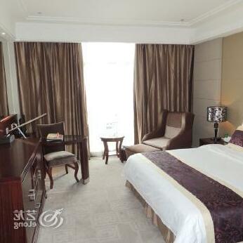Ruiyang Crown Hotel - Photo5