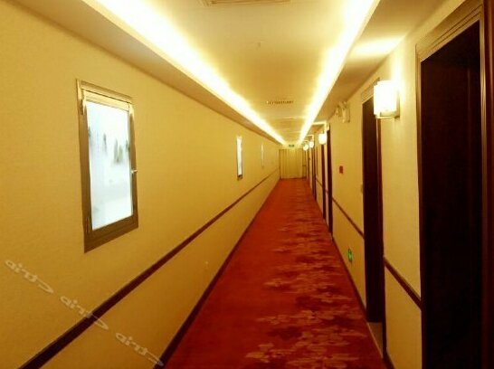 Huaxin Hotel Jiaozuo - Photo4