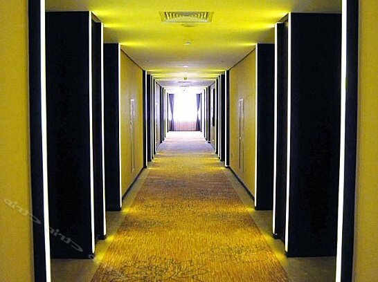 Longhu No 9 Hotel - Photo3