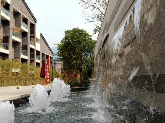 Rain Wood Town - Photo4