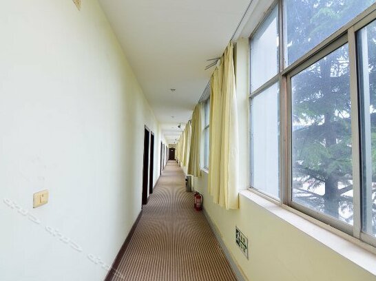 Xidelong Business Hotel - Photo3