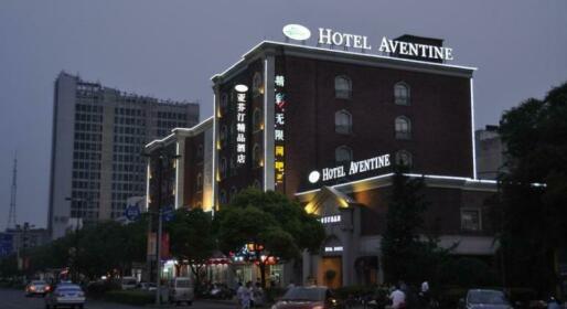 Aventine Town Hotel