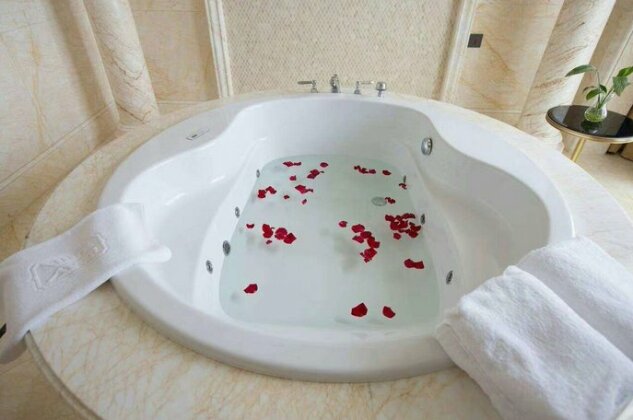Dragon Dream Hotel - Photo4