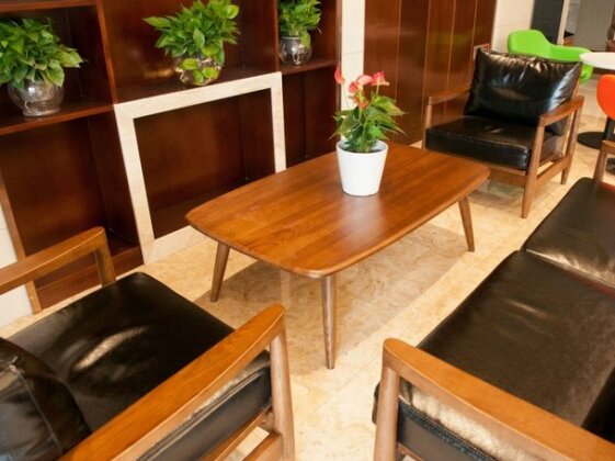 GreenTree Inn Jiaxing Haiyan Passenger Transport Center Hotel - Photo3