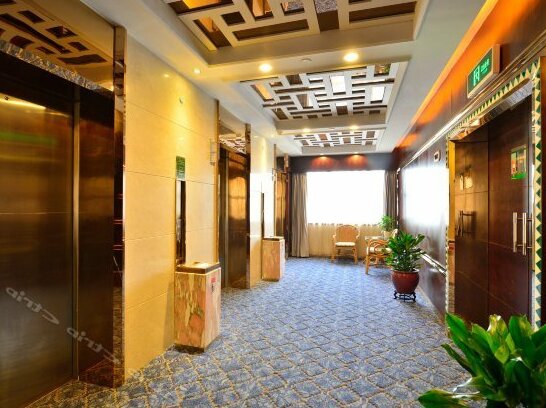 Qiantang New Century Hotel - Photo4