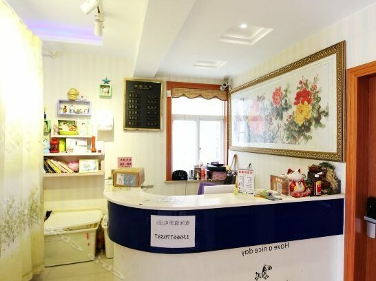 Time Theme Inn - Photo3