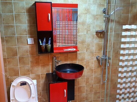 Time Theme Inn - Photo5