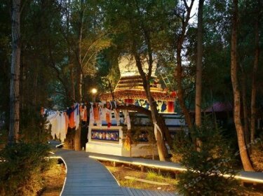 Jiayuguan Yalong Bay Wooden House