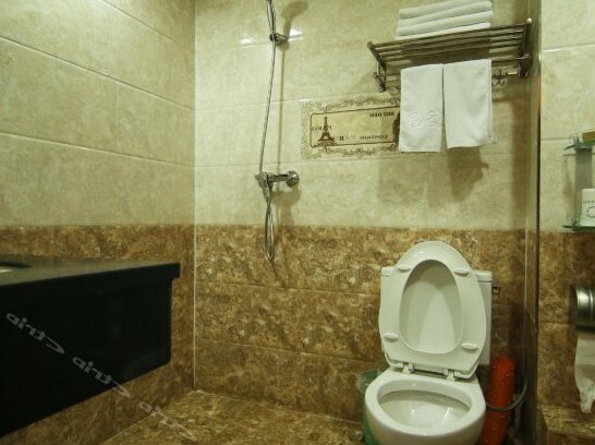 Hongxing Hotel Jilin - Photo2