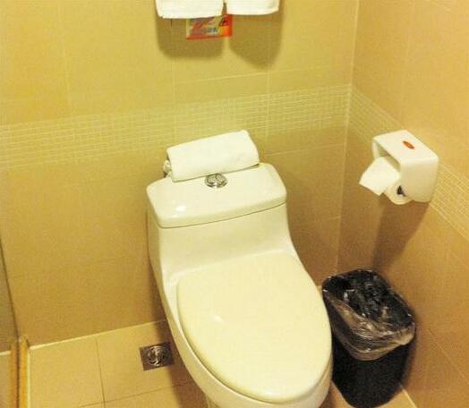 Home Inn Jinan - Photo3