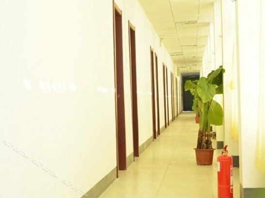 Huijun Motel - Photo2