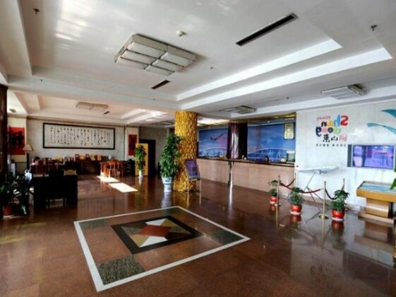 Jinan International Airport Hotel - Photo2