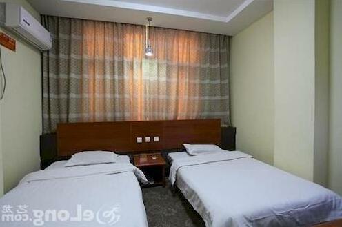 Jinan Junqiang Hotel Bayi Branch - Photo5
