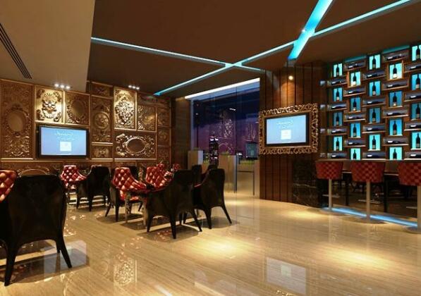 Jinan Junyue Shiyuan Hotel - Photo4