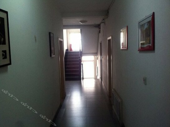 Jinan Xingqiba Hostel - Photo2