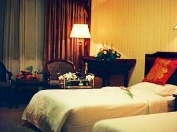 Jinma Hotel Jinan - Photo2