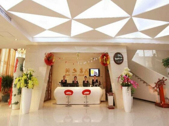 Quan Zhi Run Business Hotel - Photo2
