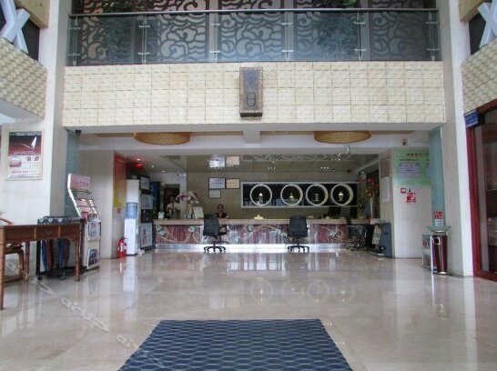 Summer Garden Hotel - Photo2